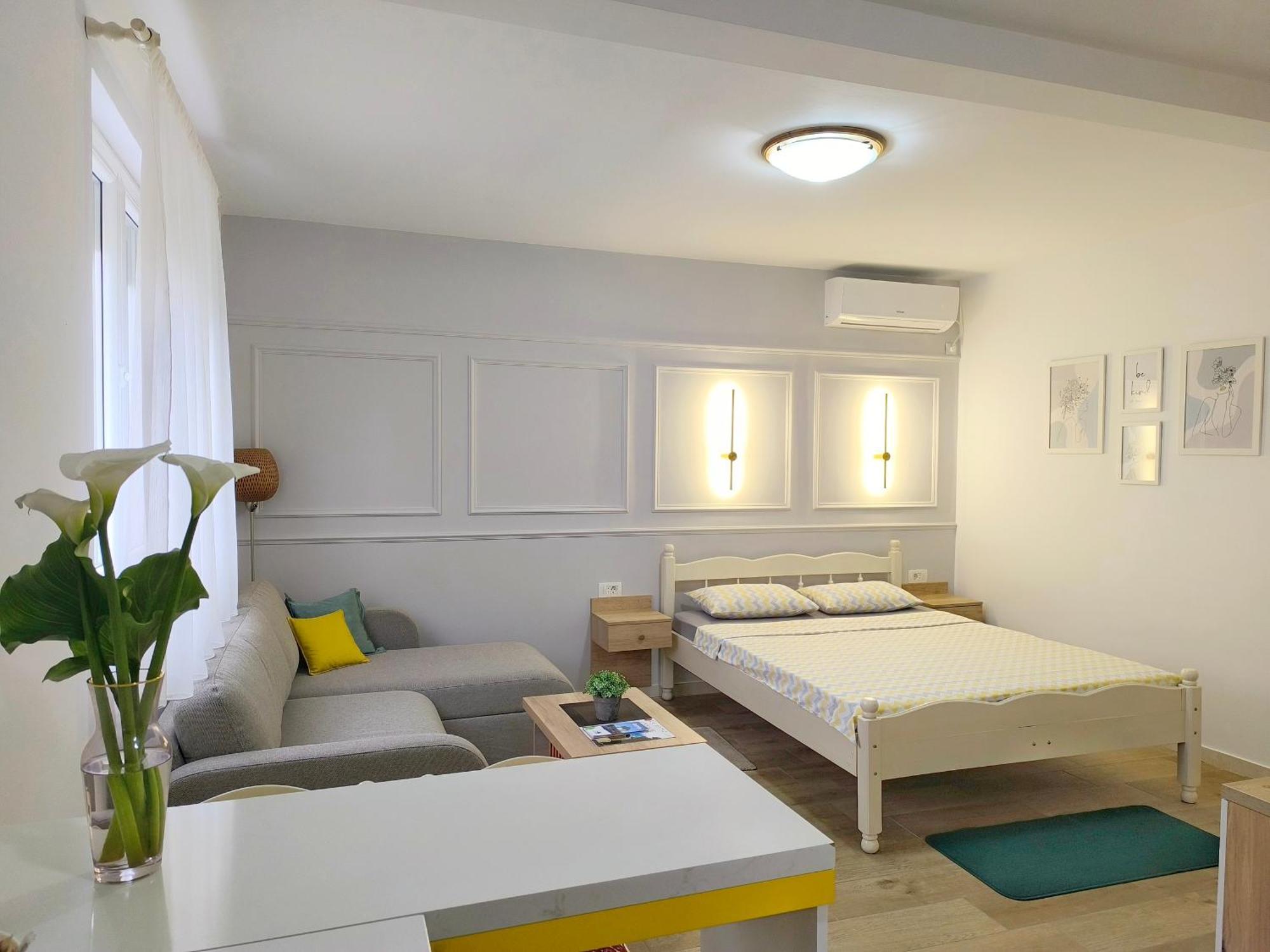 Apartments Gruda 采蒂涅 外观 照片